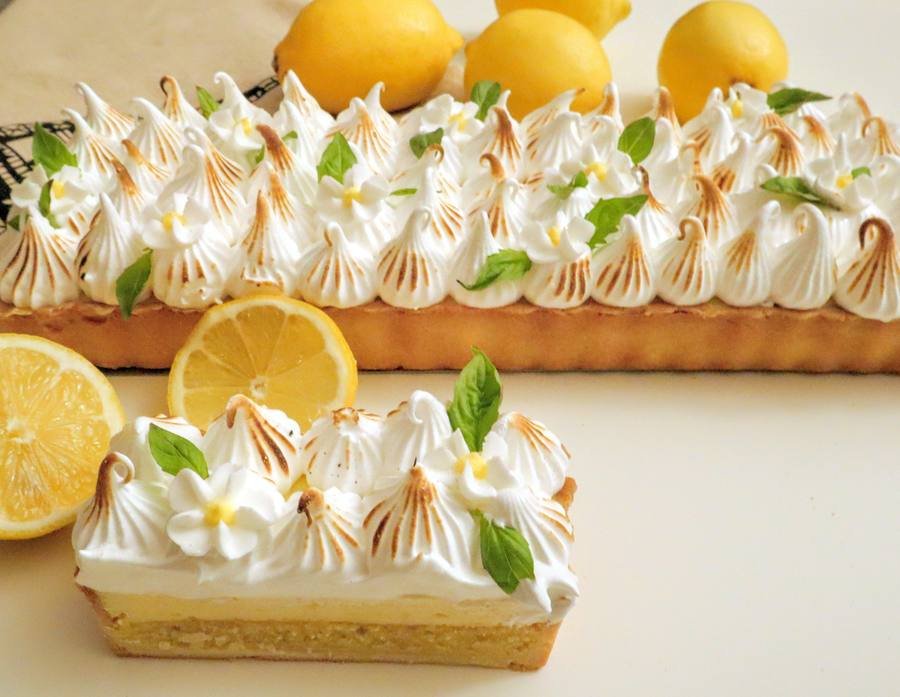 Piped cream detail, Pâtisserie Nuage